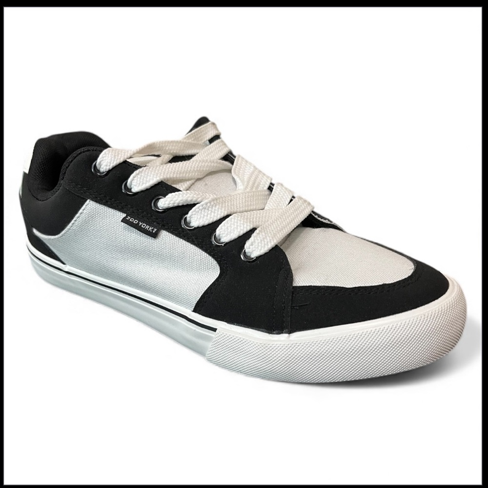 Zoo York Men’s Low Top Skate Sneaker - Size 10